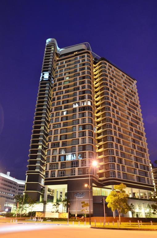 Holi Afiniti Themed Suites Nusajaya  Buitenkant foto
